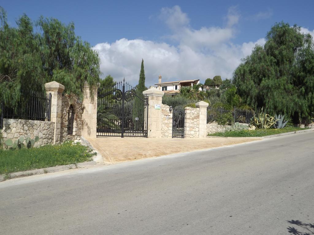 Casale Rocca Russa B&B Villaggio Mosè Exterior foto